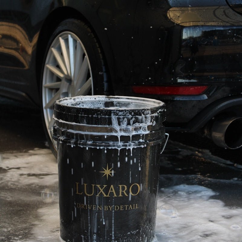 auto wassen met detailing emmer